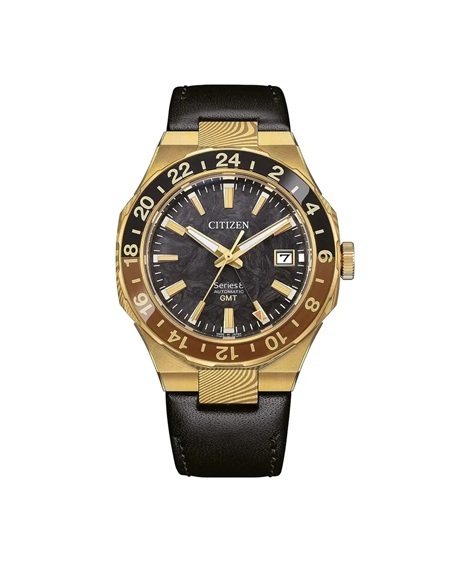 CITIZEN Series 8 GMT 5th Anniversary NB6092-01E Limited Edition con cassa in acciaio Damasco, quadrante in carbonio forgiato e cinturino in pelle nera